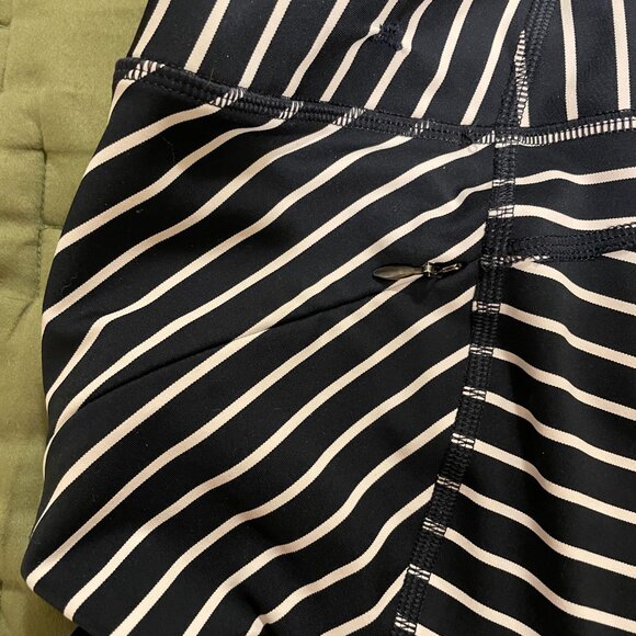 Athleta, Navy Stripped, Cropped Leggings, Size Small - Picture 7 of 11